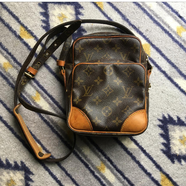 ルイヴィトン LV アマゾン ショルダーバッグ - ショルダーバッグ