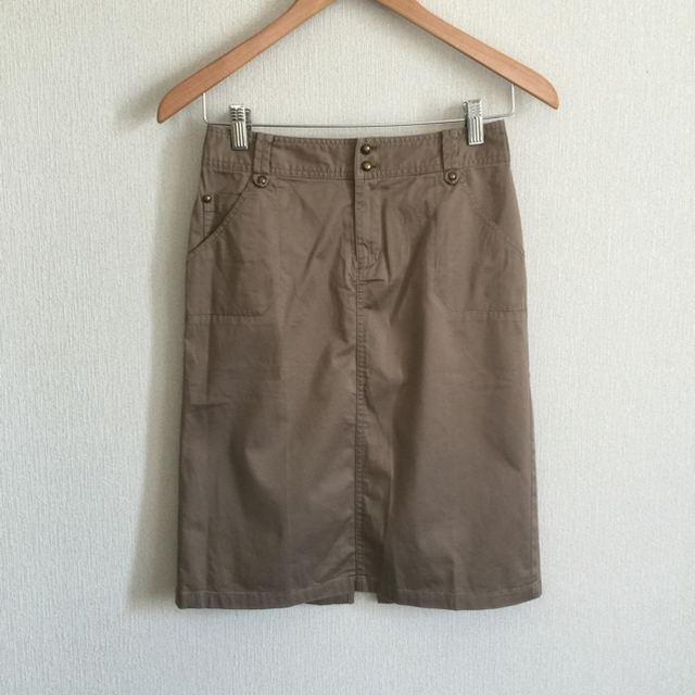 TOMORROWLAND(トゥモローランド)のお値下げBALLSEYスカート レディースのスカート(ひざ丈スカート)の商品写真