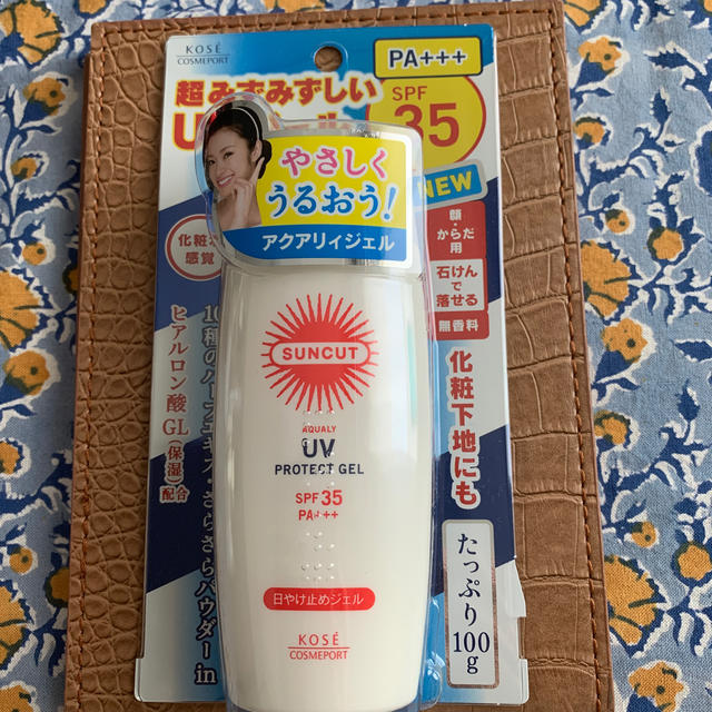 KOSE COSMEPORT(コーセーコスメポート)のサンカット 日やけ止めジェル 35(100g) コスメ/美容のボディケア(日焼け止め/サンオイル)の商品写真