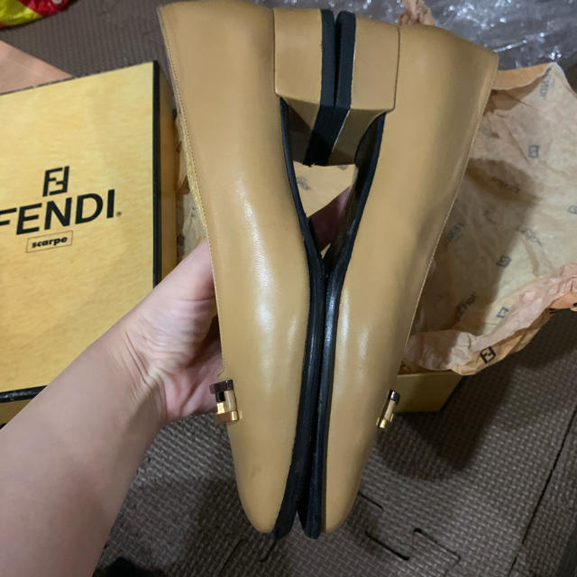 FENDI(フェンディ)のFENDI  パンプス レディースの靴/シューズ(ハイヒール/パンプス)の商品写真