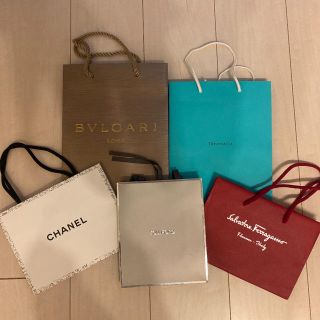 ブルガリ(BVLGARI)のブランド品　紙袋 ショップ袋（Tiffany CHANELのみ）(ショップ袋)