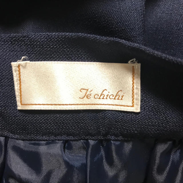 Techichi(テチチ)のTe chichi 紺色スカート レディースのスカート(ひざ丈スカート)の商品写真
