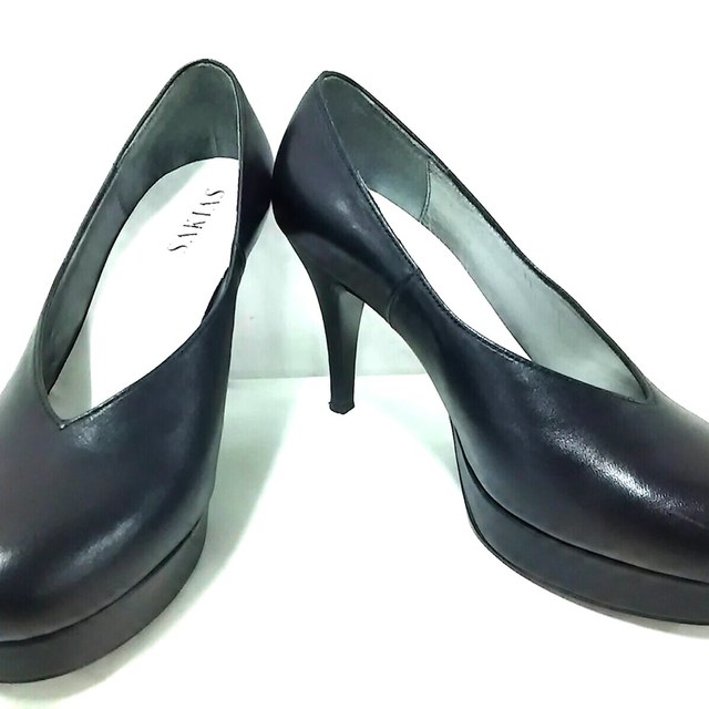 サキアス パンプス 36 1/2 レディース 黒 レディースの靴/シューズ(ハイヒール/パンプス)の商品写真