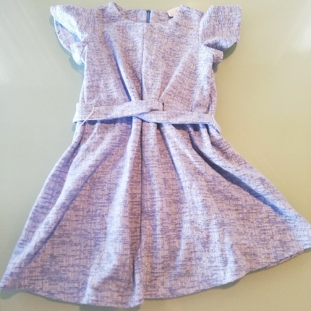 ZARA KIDS(ザラキッズ)のザラ　ワンピース　122 キッズ/ベビー/マタニティのキッズ服女の子用(90cm~)(ワンピース)の商品写真