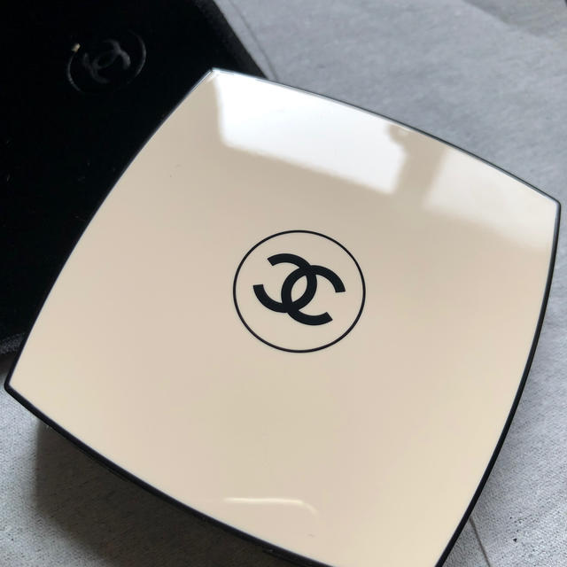 CHANEL(シャネル)のシャネル　CHANEL レ　ベージュ  ウォーム コスメ/美容のベースメイク/化粧品(アイシャドウ)の商品写真