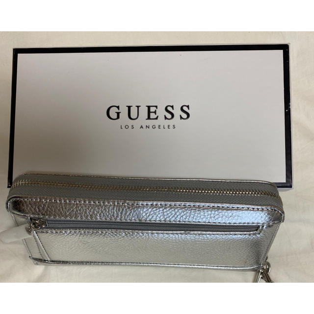 GUESS(ゲス)の長財布 レディースのファッション小物(財布)の商品写真