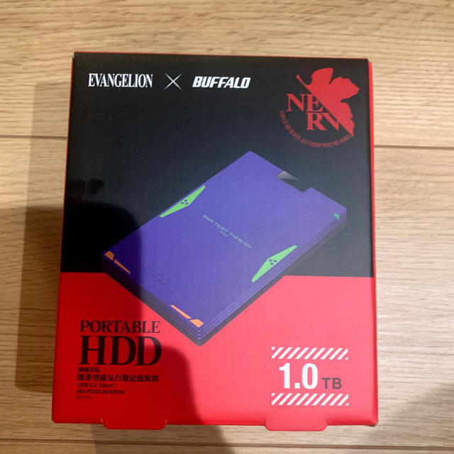 Buffalo(バッファロー)のエヴァンゲリオン×BUFFALO ポータブルHDD  (1TB) スマホ/家電/カメラのPC/タブレット(PC周辺機器)の商品写真