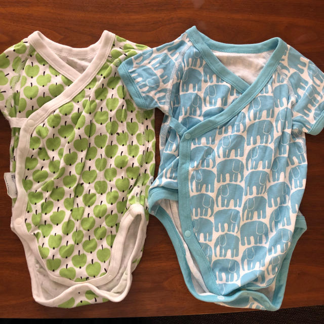 UNIQLO(ユニクロ)のUOIQLO baby ロンパース2枚セット キッズ/ベビー/マタニティのベビー服(~85cm)(ロンパース)の商品写真