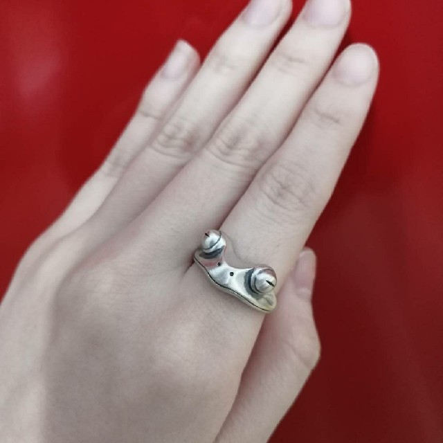フリーサイズ　シルバー９２５　かえる　指輪　リング メンズのアクセサリー(リング(指輪))の商品写真