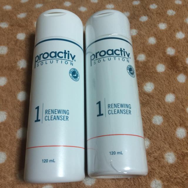 proactiv(プロアクティブ)の♡プロアクティブ♡二本セット コスメ/美容のスキンケア/基礎化粧品(クレンジング/メイク落とし)の商品写真