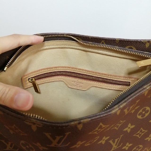 LOUIS VUITTON　ルイヴィトン　ショルダーバッグ