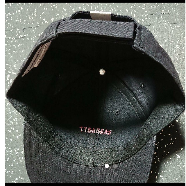 carhartt(カーハート)の(新品未使用)カーハートキャップ　US限定モデル　フリーサイズ メンズの帽子(キャップ)の商品写真