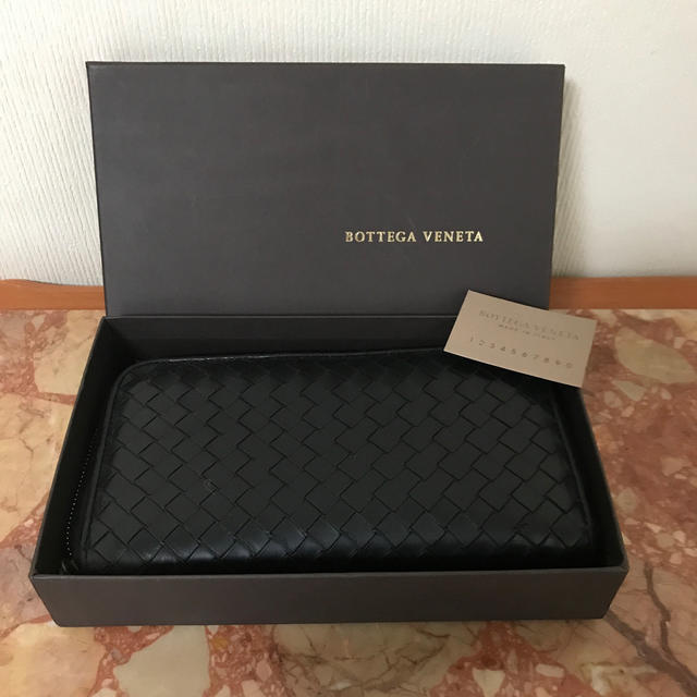 Bottega Veneta(ボッテガヴェネタ)のボッテガ　長財布　イントレチャート　ラウンドファスナー メンズのファッション小物(長財布)の商品写真