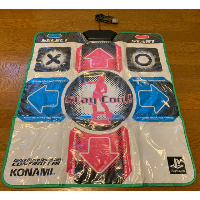 KONAMI(コナミ)のkuro様専用 ダンスダンスレボリューション専用コントローラー PS エンタメ/ホビーのゲームソフト/ゲーム機本体(家庭用ゲーム機本体)の商品写真