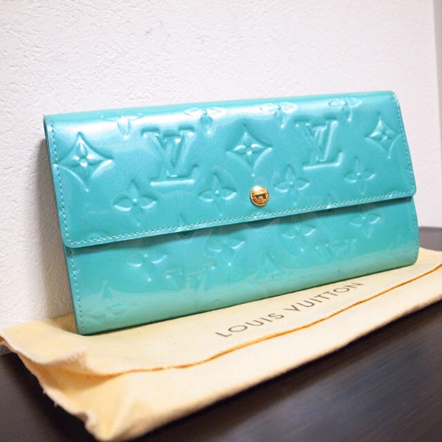 LOUIS VUITTON - 新色美品♡ルイヴィトン ヴェルニ 長財布の通販 by incontro｜ルイヴィトンならラクマ