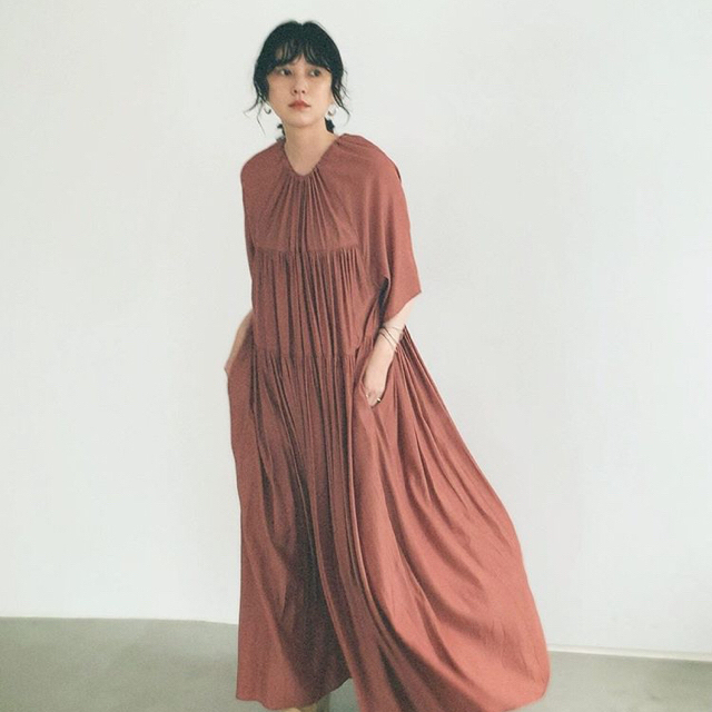 【新品タグ付き】DOUBLE FACE TIERED ONE PIECE
