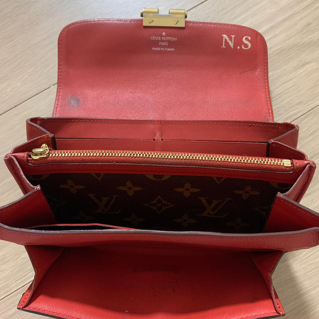 LOUIS VUITTON 財布 2