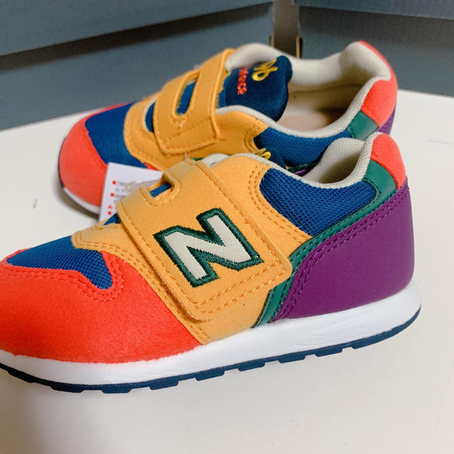 New Balance(ニューバランス)の16.0 新品 ニューバランス スニーカー 996 アウトドアマルチ キッズ キッズ/ベビー/マタニティのキッズ靴/シューズ(15cm~)(スニーカー)の商品写真