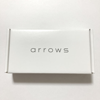 アローズ(arrows)のarrows M05 ホワイト 白 SIMフリー(スマートフォン本体)