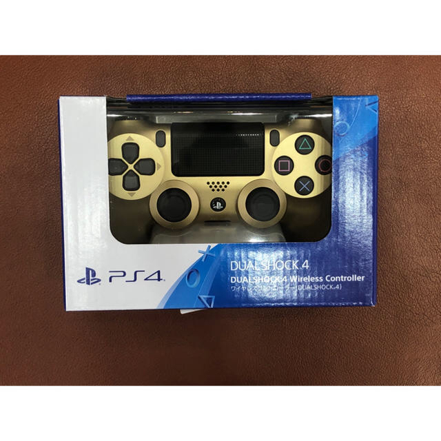 フォロー割引中　PS4 ワイヤレスコントローラー DUALSHOCK4 ゴールドエンタメ/ホビー