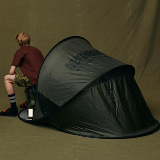 NEIGHBORHOOD CAVE / N-POP UP TENT