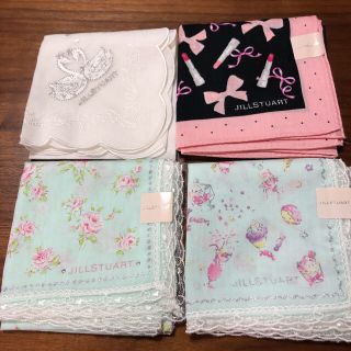 ジルスチュアート(JILLSTUART)の【新品】ジルスチュアート   ハンカチ　白刺繍(ハンカチ)