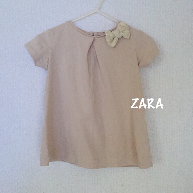 ZARA KIDS(ザラキッズ)のZARA / ボーダーTシャツ86 キッズ/ベビー/マタニティのキッズ服女の子用(90cm~)(Tシャツ/カットソー)の商品写真