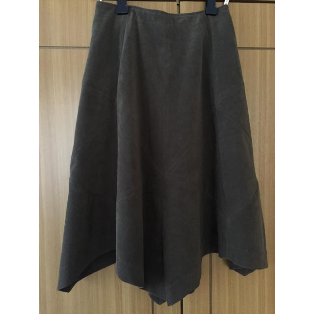 アンディコール デザインスカート ヘムスカート レディースのスカート(ひざ丈スカート)の商品写真