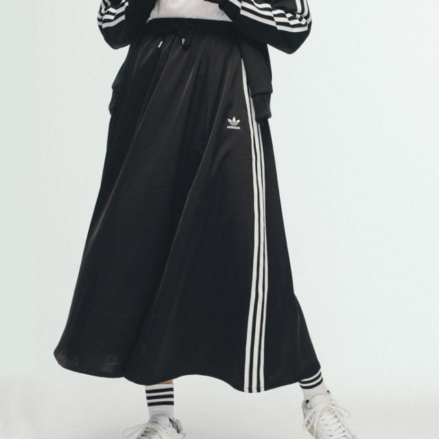adidas(アディダス)のadidas レディース スカート Mサイズ レディースのスカート(ロングスカート)の商品写真