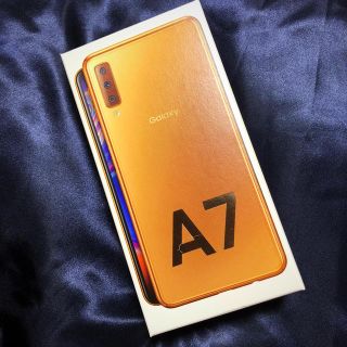 ギャラクシー(Galaxy)のGalaxy A7(スマートフォン本体)