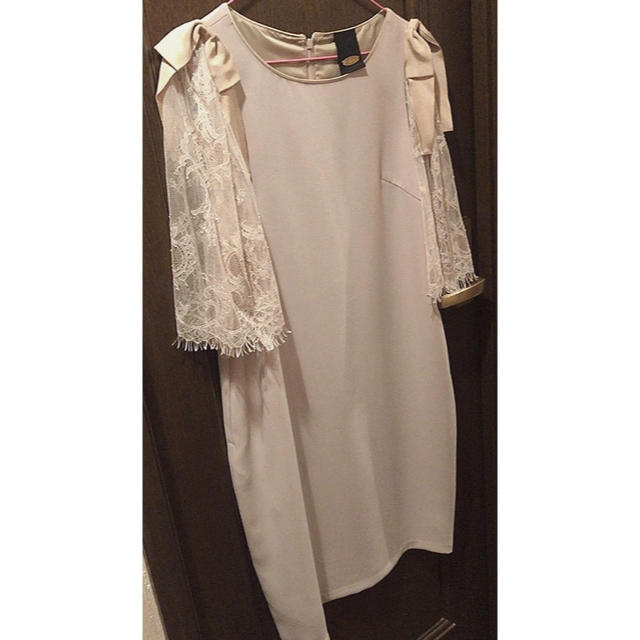 AIMER(エメ)のaimer 肩リボンレースドレス レディースのフォーマル/ドレス(ミディアムドレス)の商品写真