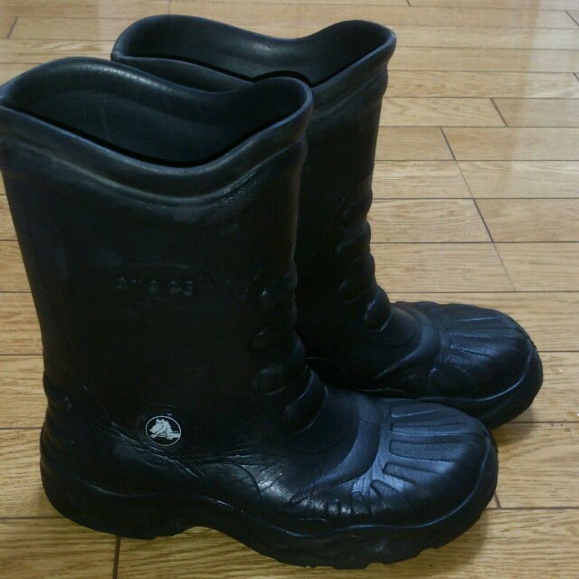 crocs(クロックス)のこはく様専用 キッズ/ベビー/マタニティのキッズ靴/シューズ(15cm~)(長靴/レインシューズ)の商品写真