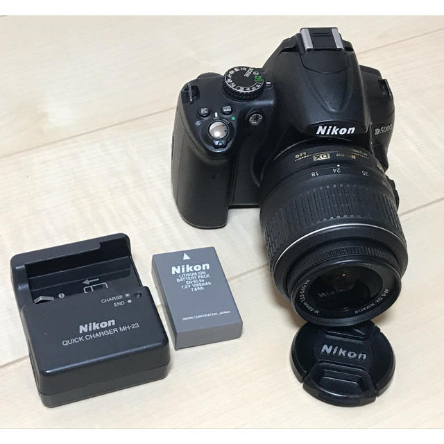 Nikon(ニコン)のNikon D5000 レンズキット スマホ/家電/カメラのカメラ(デジタル一眼)の商品写真