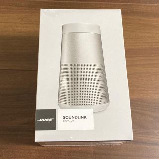 ボーズ(BOSE)のBOSE soundlink revolve ポータブル スピーカー 新品 銀(スピーカー)