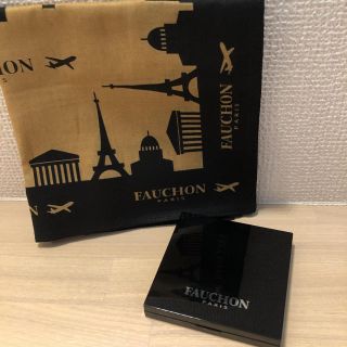 ジャル(ニホンコウクウ)(JAL(日本航空))のFAUCHON 手鏡・大判ハンカチセット　JAL機内販売限定品(その他)