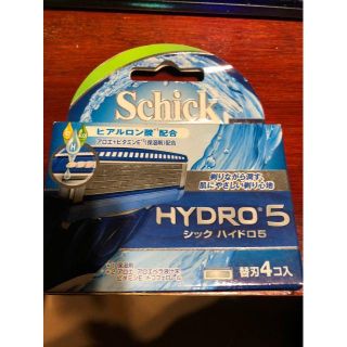 シック Schick 5枚刃ハイドロ5替刃4コ入 男性カミソリ(カミソリ)