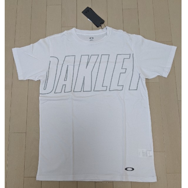 Oakley(オークリー)の新品未使用OAKLEYメンズ T シャツホワイト M サイズ メンズのトップス(Tシャツ/カットソー(半袖/袖なし))の商品写真