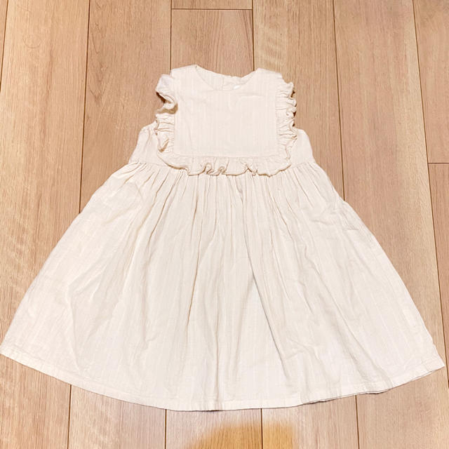 Caramel baby&child (キャラメルベビー&チャイルド)のJune little closet ワンピース キッズ/ベビー/マタニティのキッズ服女の子用(90cm~)(ワンピース)の商品写真