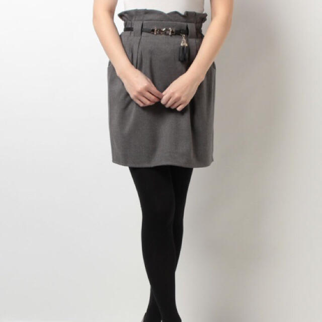 PAGEBOY(ページボーイ)のPAGEBOY✳︎コクーンスカート レディースのスカート(ミニスカート)の商品写真