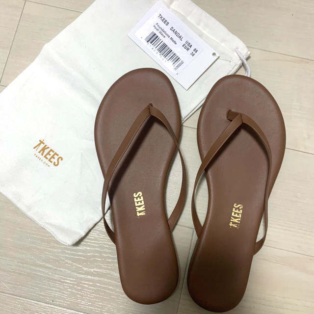 BEAUTY&YOUTH UNITED ARROWS(ビューティアンドユースユナイテッドアローズ)の新品未使用⭐︎TKEES⭐︎Nudes Heatwave 22cm サンダル レディースの靴/シューズ(ビーチサンダル)の商品写真