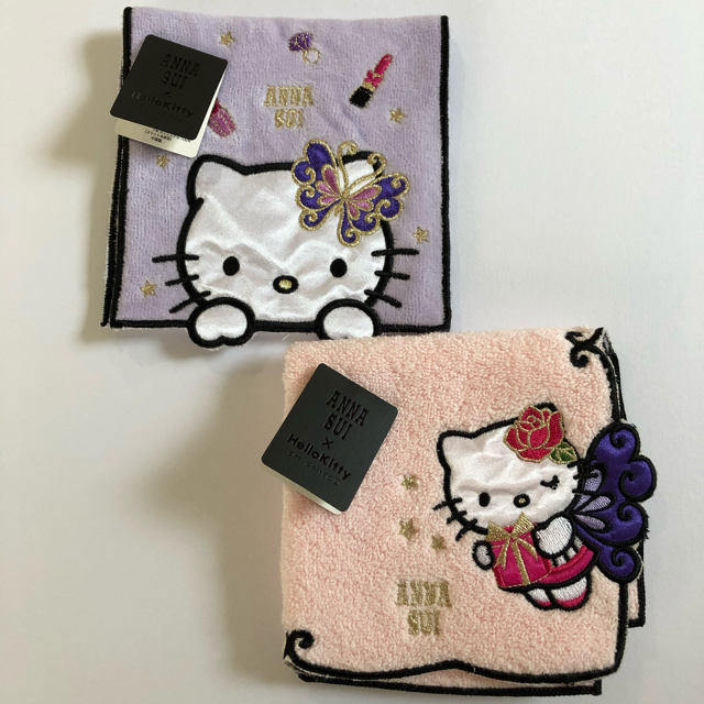 ANNA SUI(アナスイ)の★新品★  アナスイ × ハローキティ ハンカチ ポケットタオル ２点セット レディースのファッション小物(ハンカチ)の商品写真