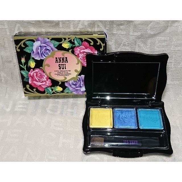 ANNA SUI(アナスイ)の最終値下げ！未使用 ANNA SUI アナスイ アイシャドウ イエロー ブルー系 コスメ/美容のベースメイク/化粧品(アイシャドウ)の商品写真