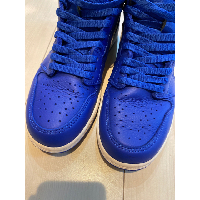 NIKE(ナイキ)のNIKE AIR JORDAN 1 ロイヤルブルー メンズの靴/シューズ(スニーカー)の商品写真