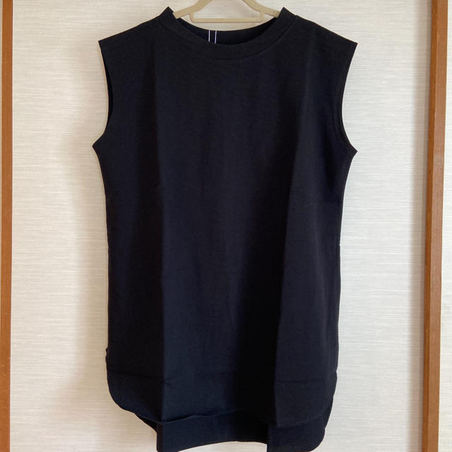 ENFOLD(エンフォルド)のella_selectshop sleeveless round hem T レディースのトップス(Tシャツ(半袖/袖なし))の商品写真