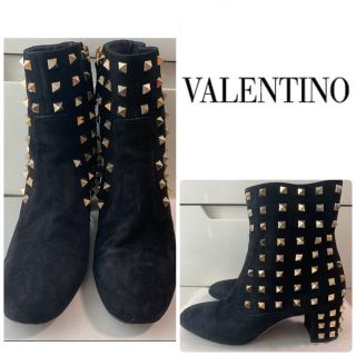 ヴァレンティノ(VALENTINO)のVALENTINO ブラックスエード　スタッズ　ブーツ(ブーツ)