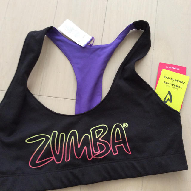 Zumba(ズンバ)の新品zumba  m 人気adidas  ヨガ スポーツ/アウトドアのスポーツ/アウトドア その他(ダンス/バレエ)の商品写真