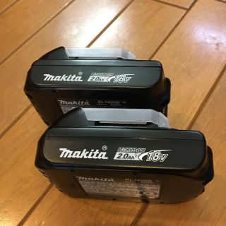 マキタ(Makita)のマキタ  純正　BL1820B  新品2個セット　カバー付き(工具/メンテナンス)