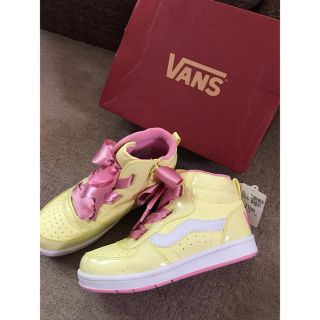 ヴァンズ キッズスニーカー 子供靴 イエロー 黄色系 の通販 27点 Vansのキッズ ベビー マタニティを買うならラクマ ヴァンズ キッズスニーカー 子供靴 イエロー 黄色系 の通販 27点 Vansのキッズ ベビー マタニティを買うならラクマ