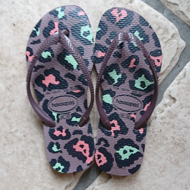 havaianas(ハワイアナス)のhavaianas ハワイアナス キッズ/ベビー/マタニティのキッズ靴/シューズ(15cm~)(サンダル)の商品写真