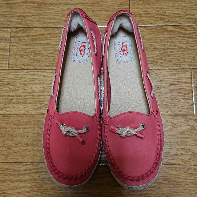 UGG(アグ)のUGG アグ モカシン☆ レディースの靴/シューズ(スリッポン/モカシン)の商品写真